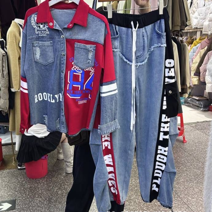 Oversized Denim Shirt & Jogger Set – 3D Graphic & Color-Block Stitching (One Size, Red/Black/White)_ecoleips.com