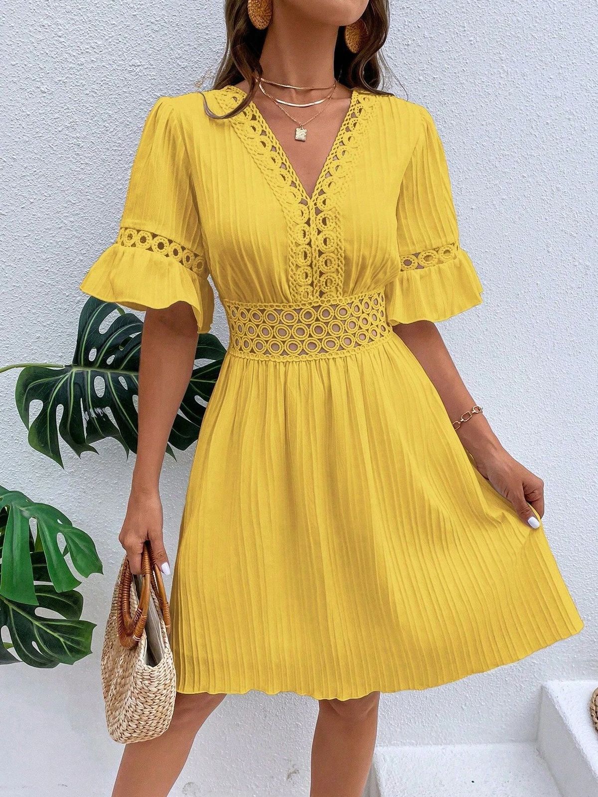 Aria Basics Aria Basics 2026 European And American Cross-border Women's Clothing Summer New Style Spliced Lace Fashion V-neck_ecoleips.com
