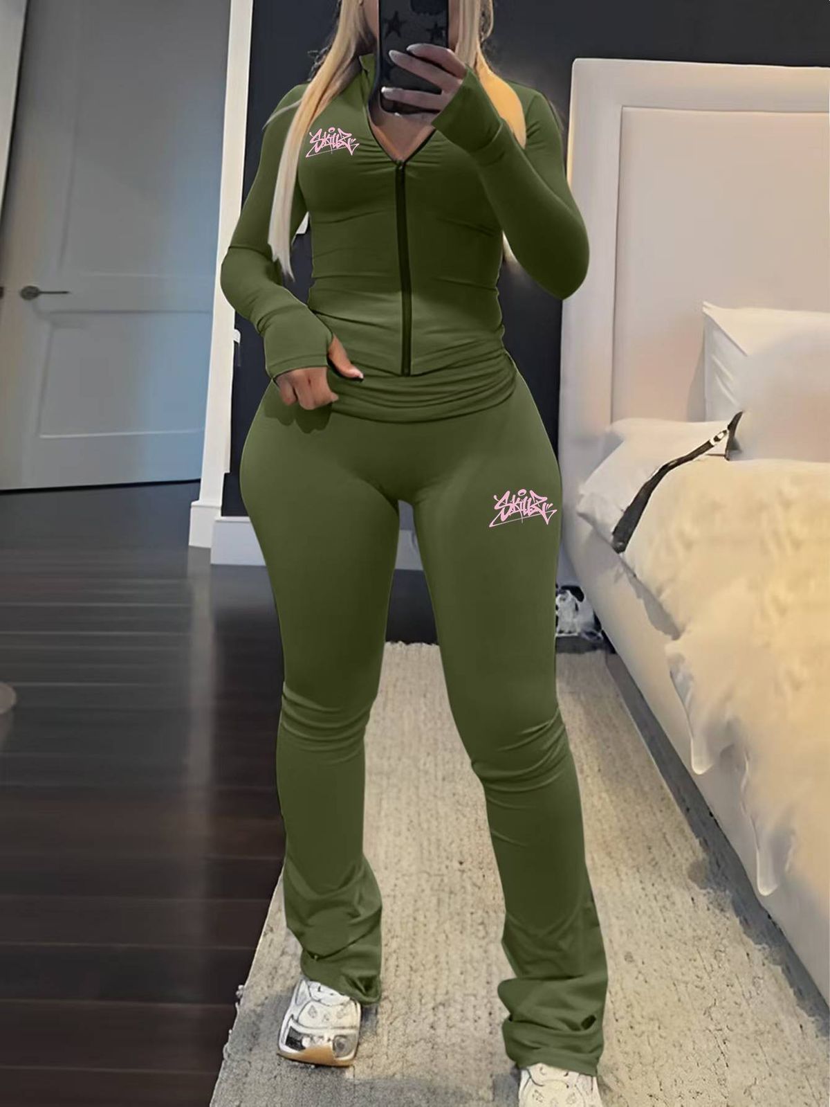 European And American Autumn And Winter New Solid Color Women's Round Neck Long Sleeve Pants Suit_ecoleips.com