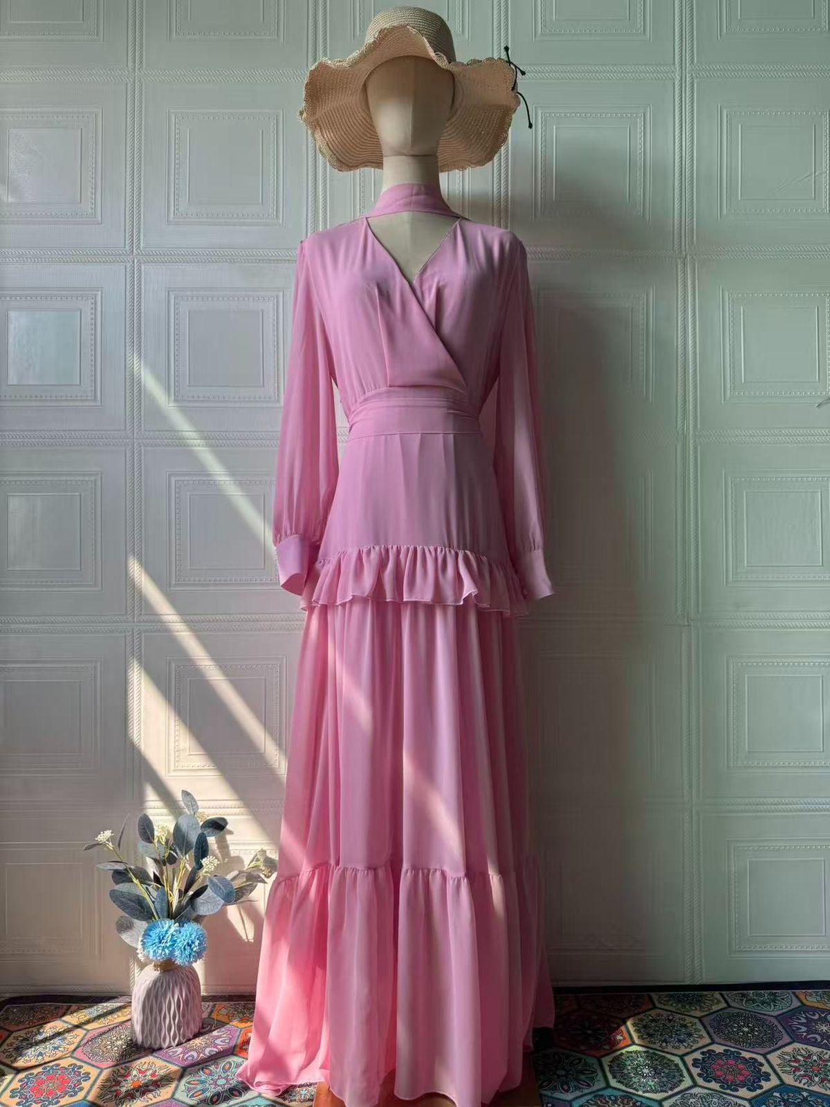 Elegant Comfort Color-Block Maxi Dress - V-Neck Long Sleeve Polyester Blend Dress With Princess Seams For Women (Pink)_ecoleips.com