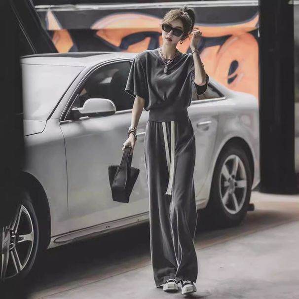 Salt Style Sports Suit For Women Summer 2025 New Casual Fashion Design Sense Niche Short Sleeve Wide Leg Pants Two-Piece_ecoleips.com