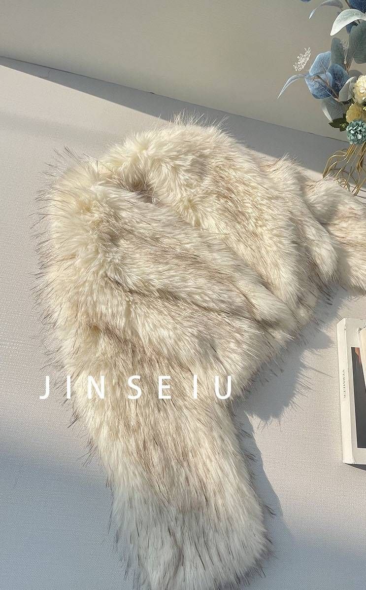 Faux Fur Short Coat – Crescent Collar Women’s Jacket (Milk White/Zhang Qing, S/M/L/XL/XXL)_ecoleips.com