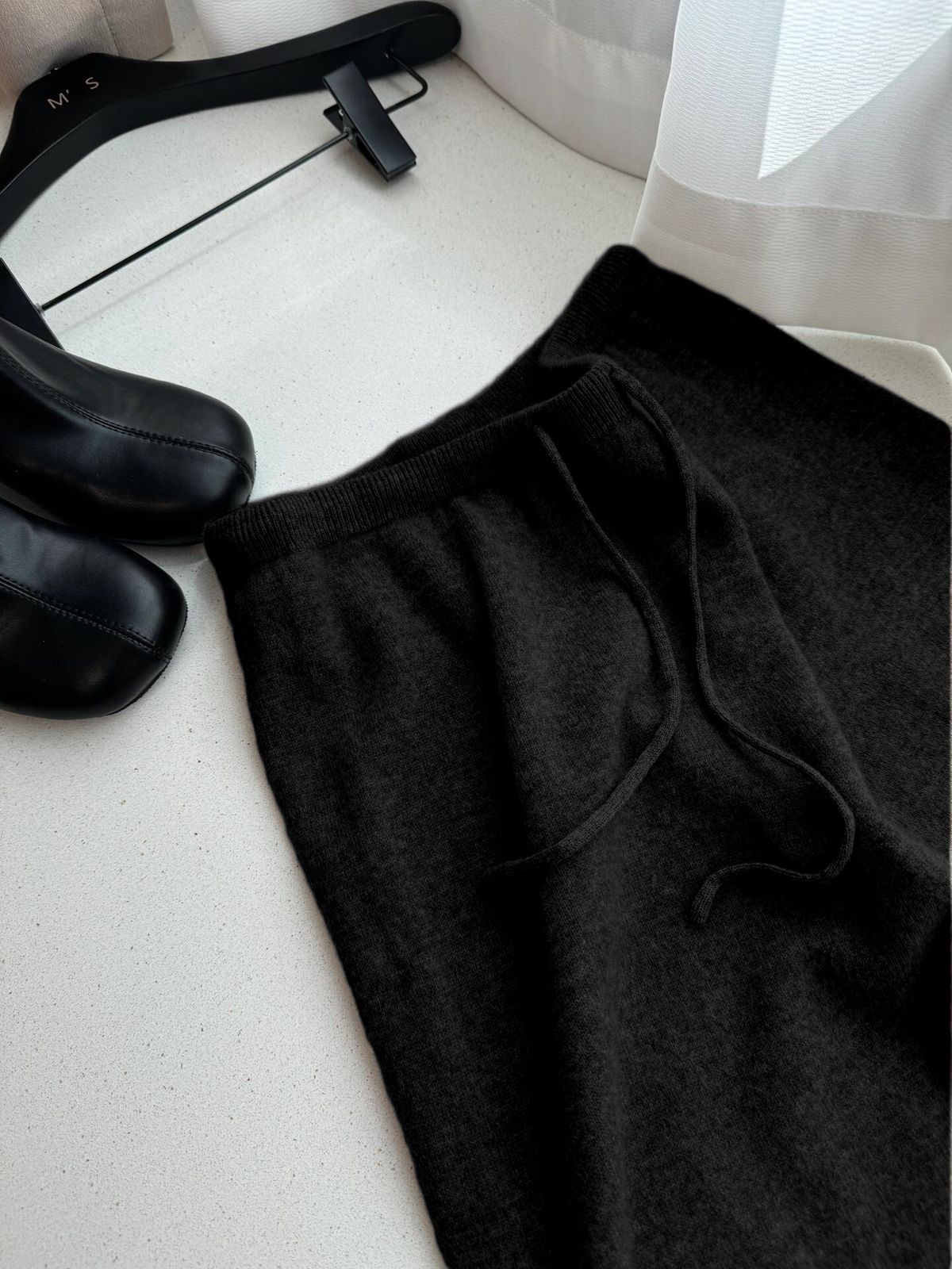 High-Waisted Knit Wide Leg Pants For Women, Warm & Flattering Straight-Line Trousers, Stretchy Comfort Winter Lounge Pants In Black, Gray & Beige_ecoleips.com