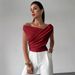 2026 European And American Cross-Border Solid Color T-Shirt Women's Simple Style Asymmetrical Shoulder Slim Fit_ecoleips.com