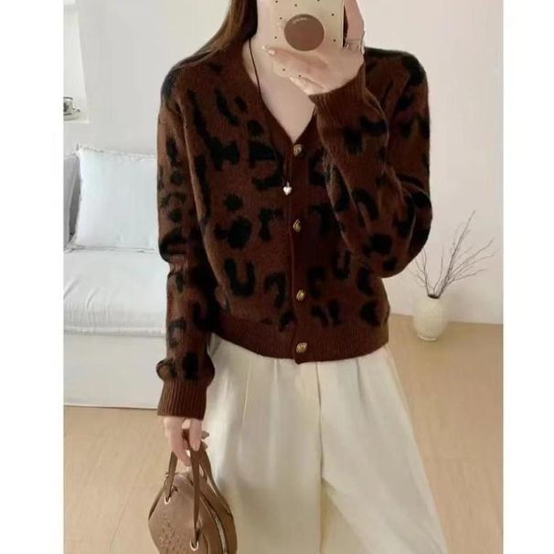 Women's Autumn-Winter Leopard-Print Short Sweater With V-Neck Casual Knit Cardigan, Wholesale Available_ecoleips.com