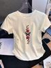Damen T-Shirt Mit Taillenbetonung Elastisch Kurzarm Rundhals Roter Rosen-Schmetterlingsdruck_ecoleips.com