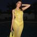 TARUXY Sexy See Through Sequins Maxi Dress For Women Beach Holiday Dress Sleeveless Elegant High Waist Bodycon Hot Girl Outfits_ecoleips.com