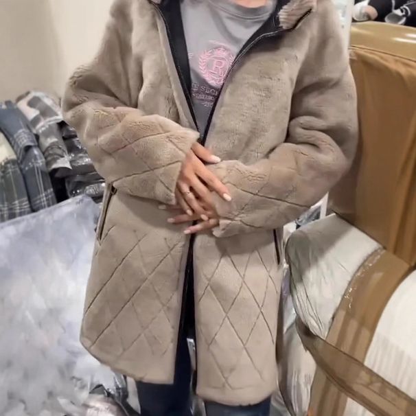 Women's Clothing Reversible Warm Loose Mid Length Coat_ecoleips.com
