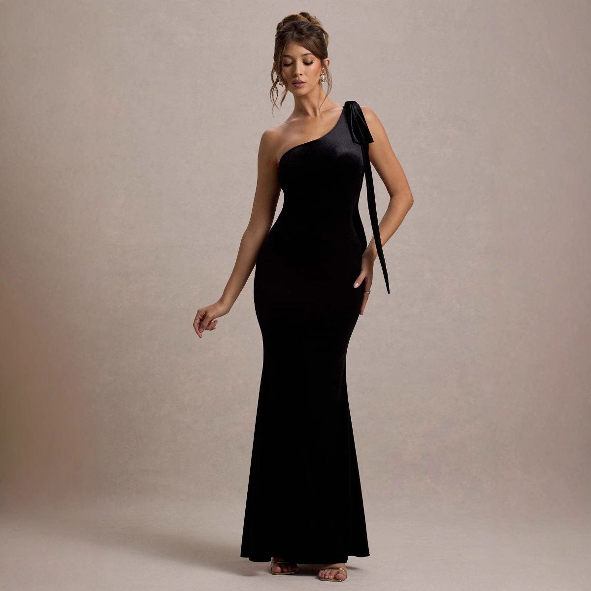 Cross-border 2025 Spring/Summer New Women's Solid Color Casual Sexy One-Shoulder Comfortable Slim Fit Sleeveless Bodycon_ecoleips.com