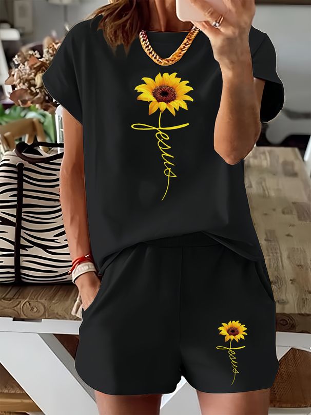 Women’s 2 Piece Outfit Set – Oversized Graphic T-Shirt And Biker Shorts Matching Set, Casual Summer Lounge Tracksuit For Daily Wear-356_ecoleips.com
