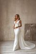 Elegant V-Neck Sleeveless Wedding Dress – Flowy Long Trailing Gown For Brides, Formal Evening Gowns With Soft Polyester Fabric_ecoleips.com