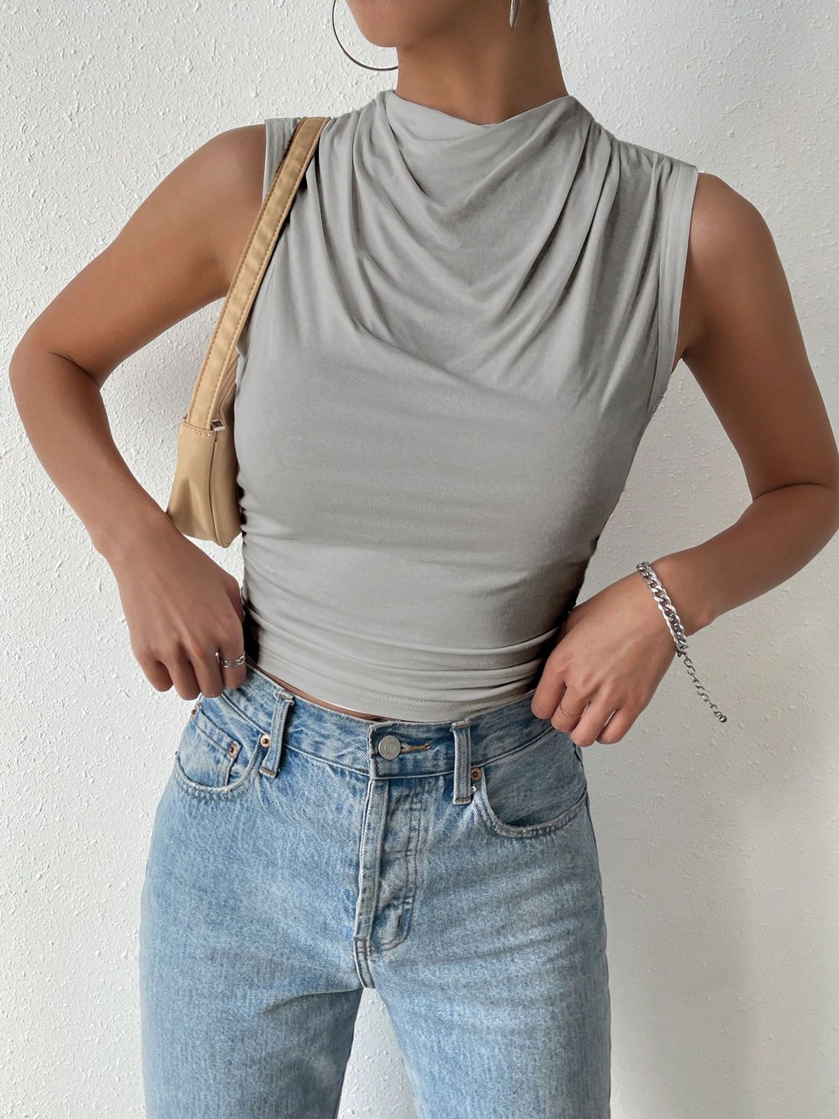 Women's Casual Pleated Design Top Summer Fashion Street Style Solid Color Slim Half High Neck Sleeveless T-Shirt Top_ecoleips.com