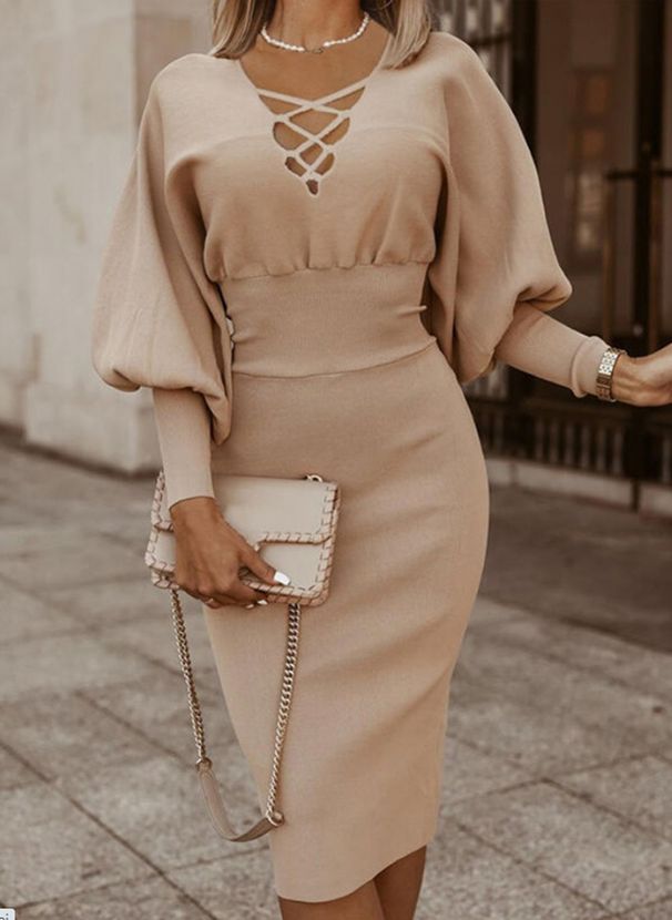 Women's Knitted One Piece Dress Ruffled Puff Sleeve Commuter Style Dress_ecoleips.com