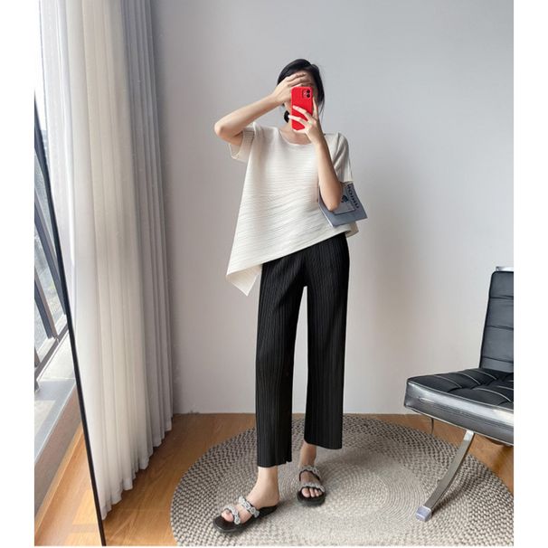Elegant Women's Pleated Sleeveless Top Unique Design Round Neck T-Shirt Solid Color Fashion Irregular Fit_ecoleips.com