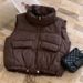 Cropped Quilted Vest – Korean Minimalist Puffer Sleeveless Coat (4 Sizes, Slim Fit For Petite Frames)_ecoleips.com