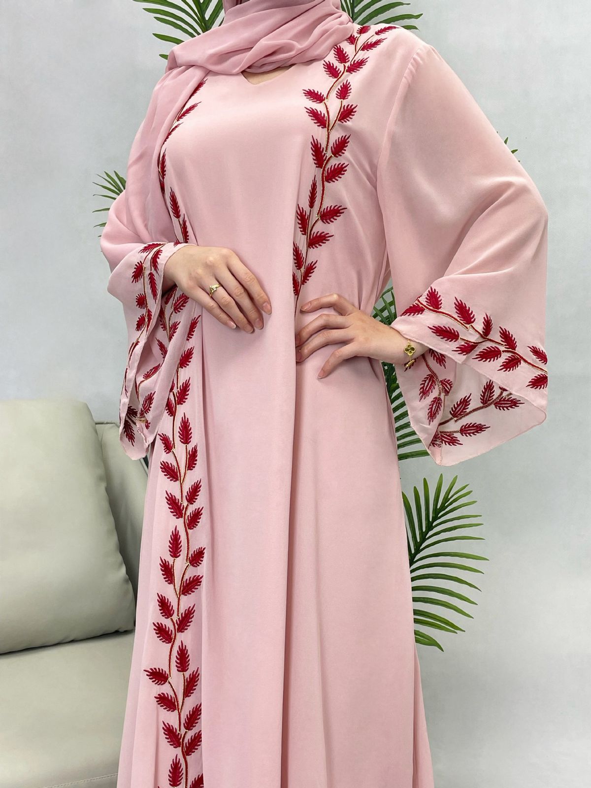Women's Clothing Fashion Street Chiffon Pink Round Neck Plant Pattern Embroidered Long Dress_ecoleips.com