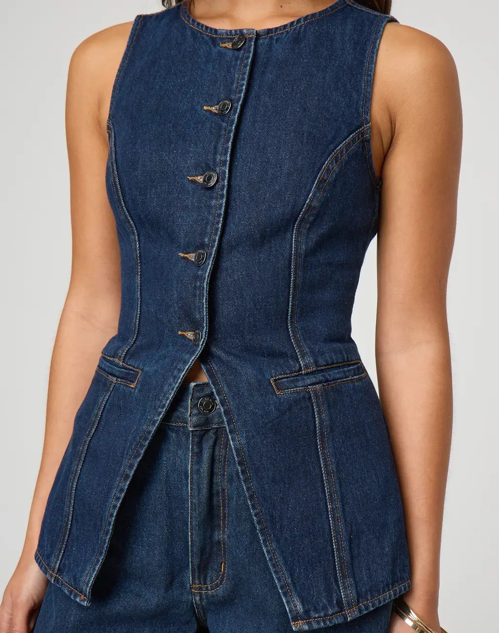 Women's Elegant Denim Shorts Set - Sleeveless Crop Top & High Waist Wide Leg Shorts Casual Two Piece Outfit_ecoleips.com