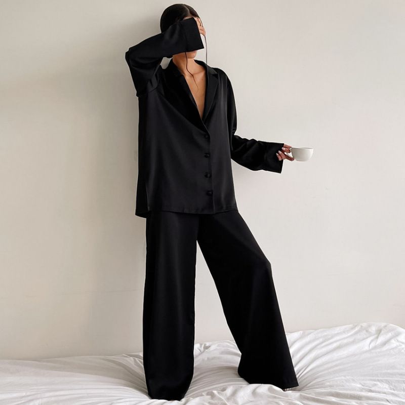 Feminine French-Style Long-Sleeved Winter & Autumn Fashion Set With Breathable Ice-White Silk Comfort_ecoleips.com