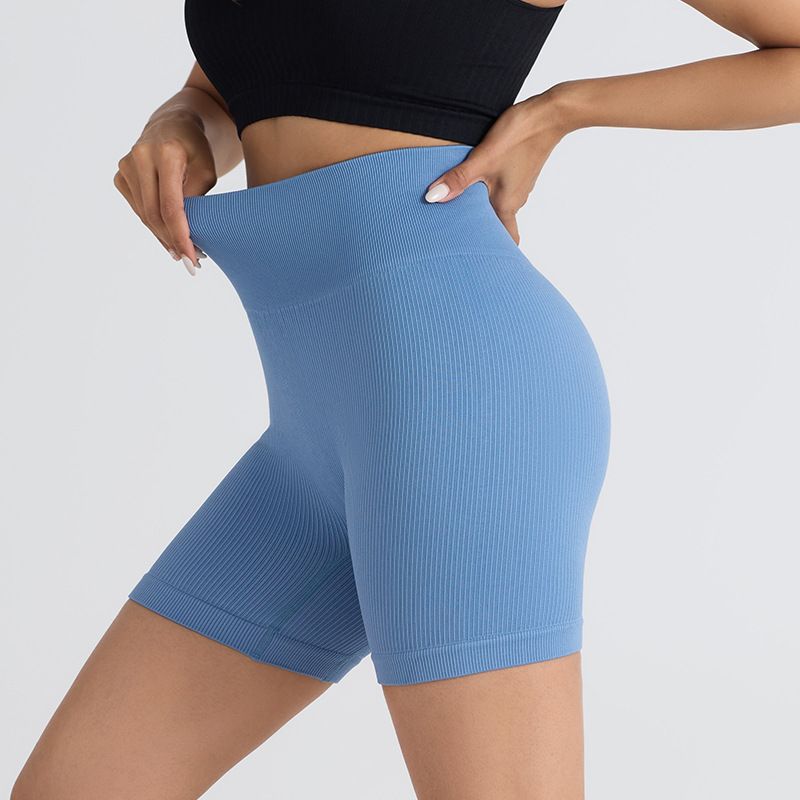 Women's Clothing Seamless Threaded Elastic Tight Three Quarter Pants_ecoleips.com