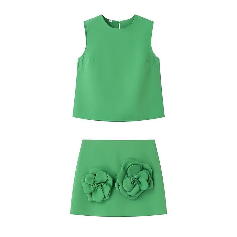1802-Spring New Women's Fashion Round Neck Sleeveless Vest + Skirt Set For Women_ecoleips.com