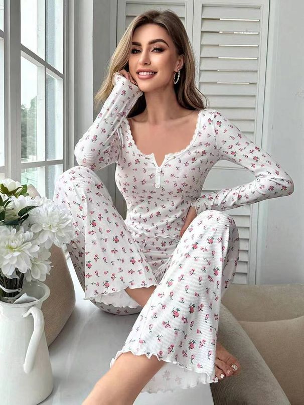 Hot-Selling New Printed Women's Autumn Homewear Cross-Border European And American Style Pajamas V-Neck Casual_ecoleips.com