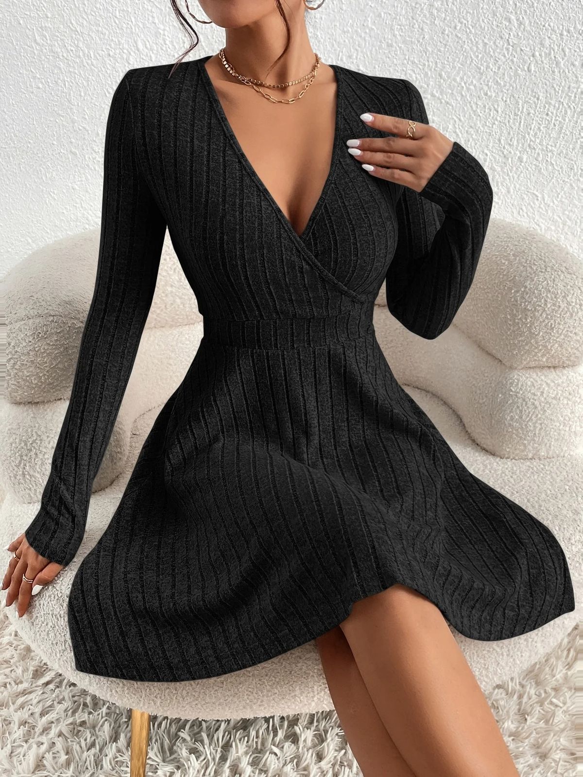 Women's Sexy V Neck Long Sleeve Knit High Waist Bodycon Mini Dress – Casual Fall Winter Gown_ecoleips.com