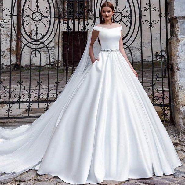 Women's Clothing New Satin One Shoulder Small Trailing Wedding Dress Bride Simple Travel Wedding Dress Evening Dress_ecoleips.com