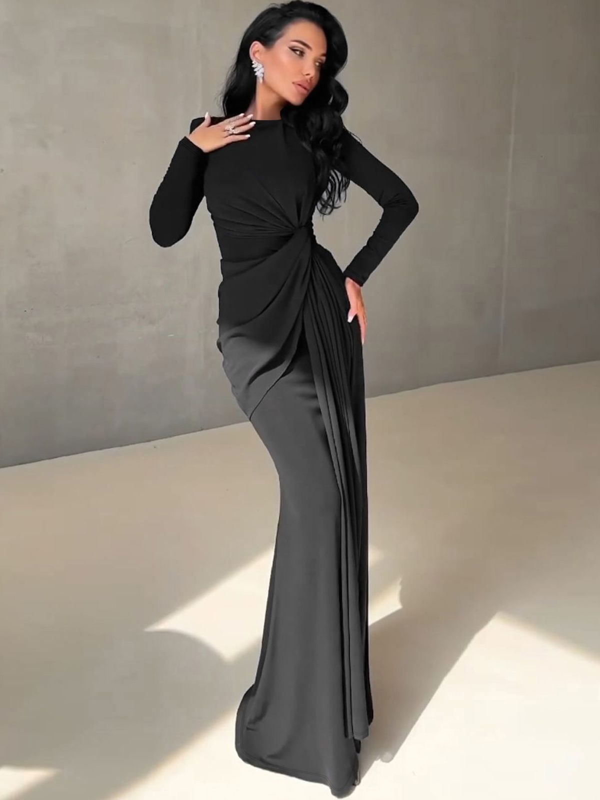 Hugcitar 2025 Spring Eleagnt Solid Long Sleeve Shoulder Pads Ruched Sexy Maxi Dress Women New Clothes Evening Party Festival_ecoleips.com