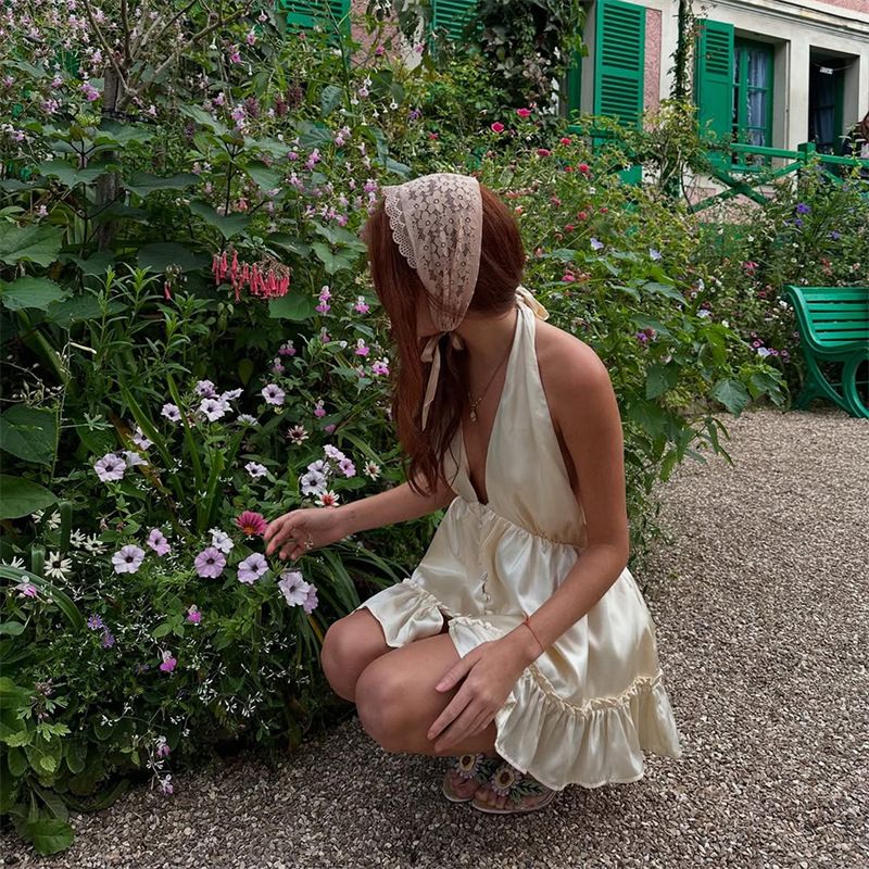 Women's Sexy Deep V Backless Slim Satin Halter Neck Dress French Romantic European American Style_ecoleips.com