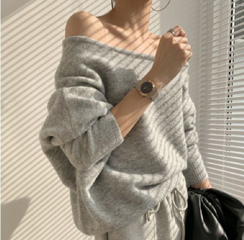 Korean Chic Oversized Off-Shoulder Sweater - French-Inspired Batwing Sleeve Knit Top For Women (Gray, Black, Beige, One Size)_ecoleips.com