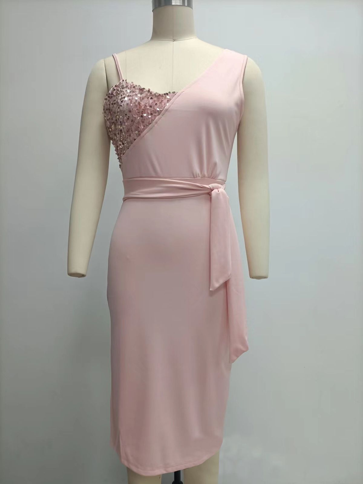 Women's Solid Color Sequin Dress One Shoulder Suspender Fashion Evening Cocktail Dress_ecoleips.com