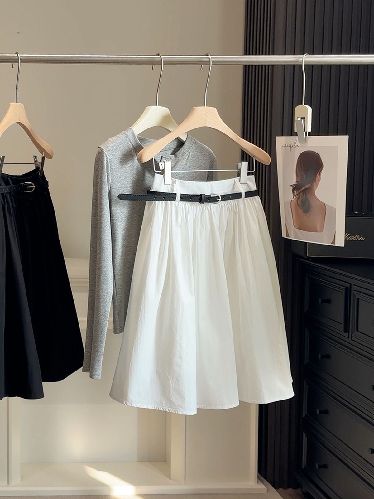 White a Line Midi Skirt for Women High Waisted Elegant Umbrella Skirt Elastic Waist Puffy Style Suitable for Petite New Summer_ecoleips.com