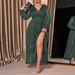 Plus Size V-Neck Long Sleeve Evening Dress Elegant High-Slit Maxi Gown (Black/Green/Burgundy/Navy, A-Line, Polyester Knit, Formal/Party Wear)_ecoleips.com