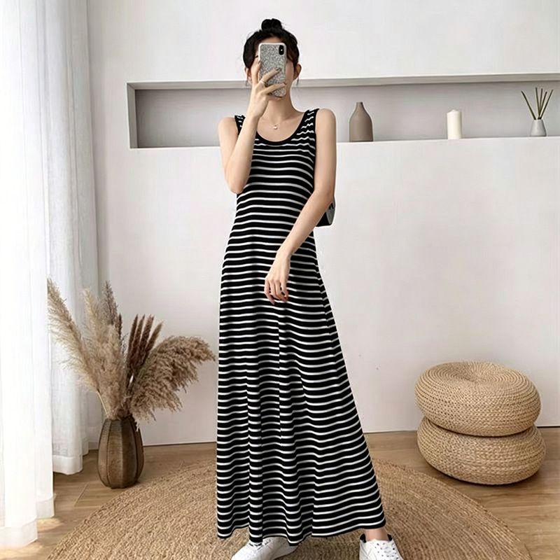 Black And White Sleeveless Striped Dress, 2025 Summer New Style, Elegant, Loose-fitting, Slimming A-line Long Dress_ecoleips.com