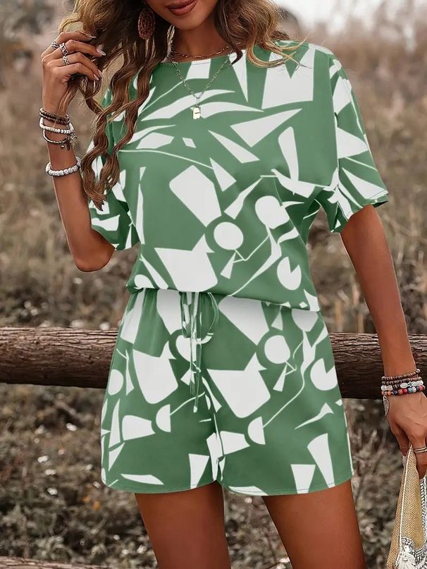 Hot Selling Geometric Print Casual Basic Women's Round Neck Bat Sleeve Shirt European And American_ecoleips.com