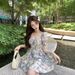 French Hepburn-style Forest-themed Mid-length In Misty Blue With Square Neckline Floral Pattern, A Stylish And Youthful_ecoleips.com