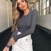 Women's Long Sleeved Round Neck Stretch Base Layer T-Shirt Top Autumn Winter European American Style_ecoleips.com