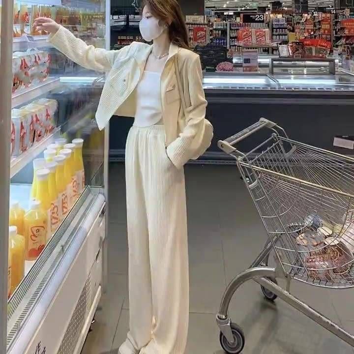 Women's Clothing New Leisure Age Reducing Net Celebrity Sweater Wide Leg Pants Two Piece Suit_ecoleips.com