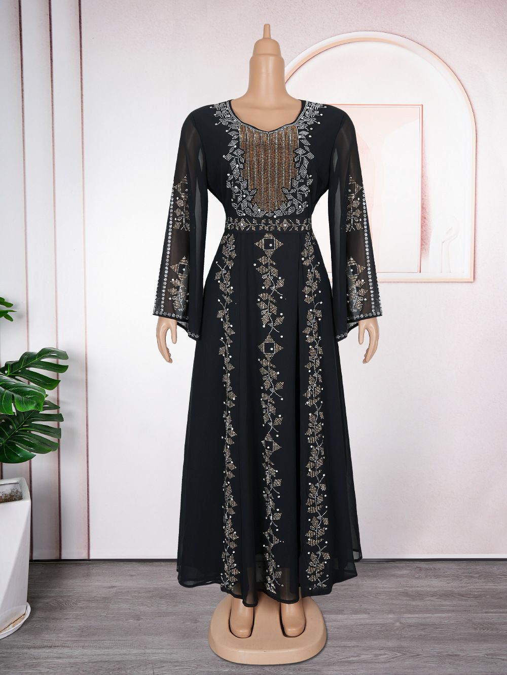 Elegant Long Sleeve Maxi Dress With Embellished Rhinestones Modest Muslim Evening Gown For Women, Plus Size A-Line Formal Dress (Green/Purple/Black)_ecoleips.com