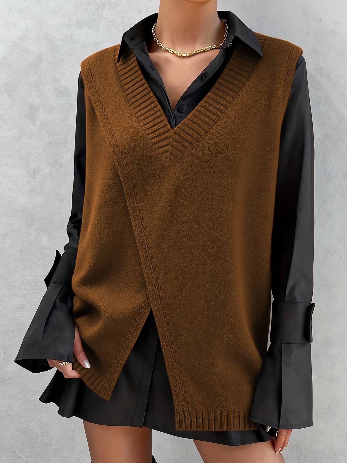 Plus Size V-Neck Knit Vest With Asymmetric Split, Loose Sleeveless Sweater, Casual Layering Top For Women_ecoleips.com