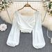 V-Neck Ruffle Detail Blouse With Puff Sleeves – Elegant Cropped Top For Women, Breathable Stretch Fabric, Perfect For Spring Layering_ecoleips.com