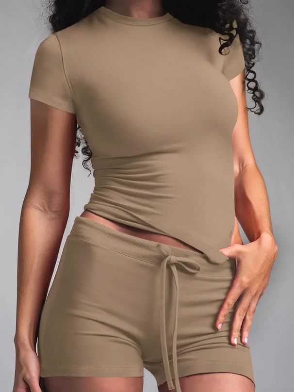 Women's Short Sleeve T-Shirt And Drawstring Shorts Sleepwear Set Comfortable Soft Pajama Set for Lounge And Sleep Multiple Colors Available_ecoleips.com