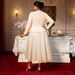 Plus-size Women's Long-sleeve Floral Dress, Slimming V-neck, Waist-cinching, Ruffled Hem, Elegant Party Gown_ecoleips.com