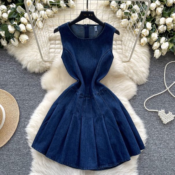 High End Niche Fashion Sleeveless Round Neck Denim Dress For Women Summer Waist Slimming Temperament Pleated Vest Skirt_ecoleips.com