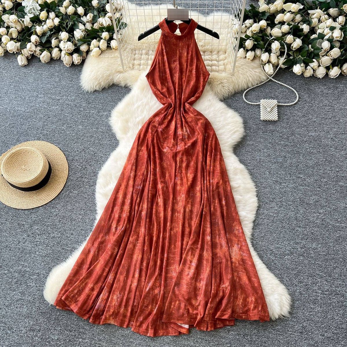Women's French Retro Style Tie Dye Halter Neck Dress Summer Sleeveless Waist Cinching Design Sophisticated Full Skirt_ecoleips.com