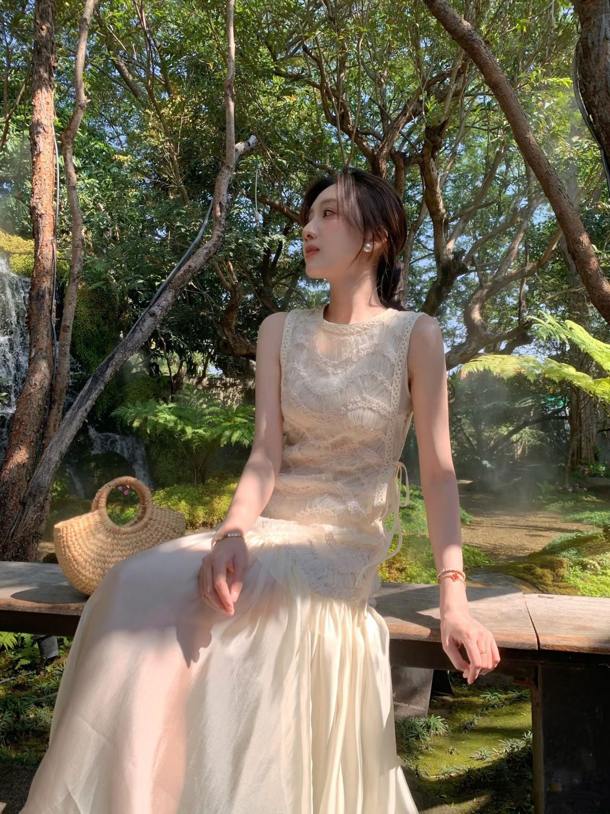 White Sleeveless Waist Cinched Long 2025 Summer New French High-End Temperament Light Luxury Dress Women's Clothing_ecoleips.com