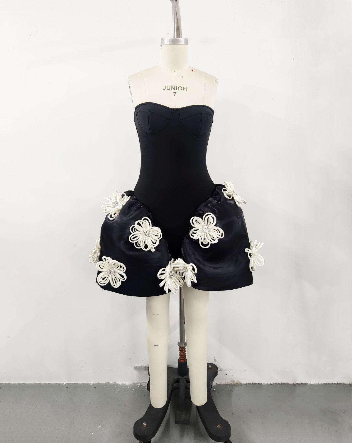 Women’s Clothing New Style Tutu Skirt Sexy Temperament Tube Top Splicing Three Dimensional Flower Bandage Dress Banquet Dress_ecoleips.com