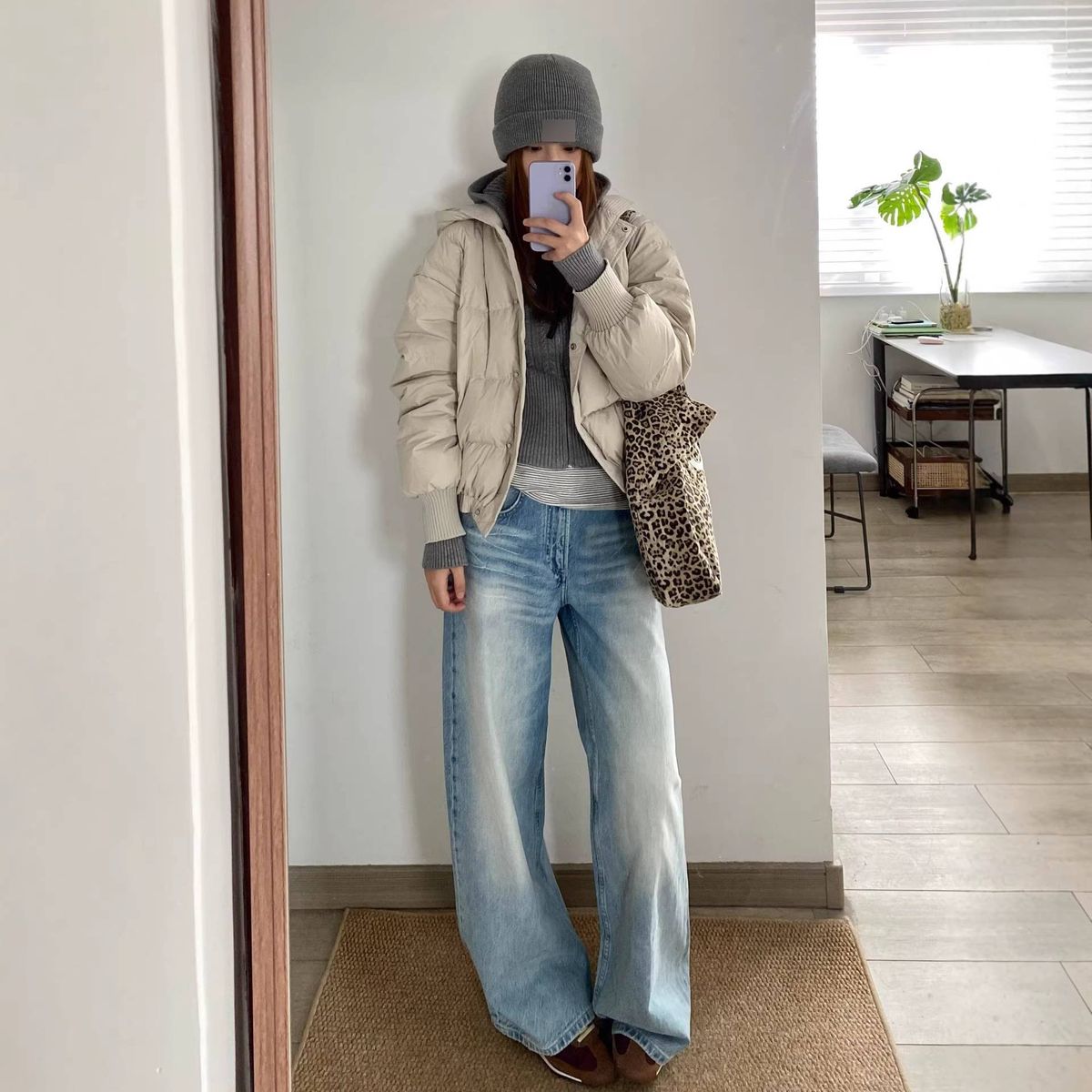 Women's Retro Washed Wide Leg Jeans Loose Fit Slimming Slightly Flared Floor Length Trousers New Autumn/Winter Style_ecoleips.com
