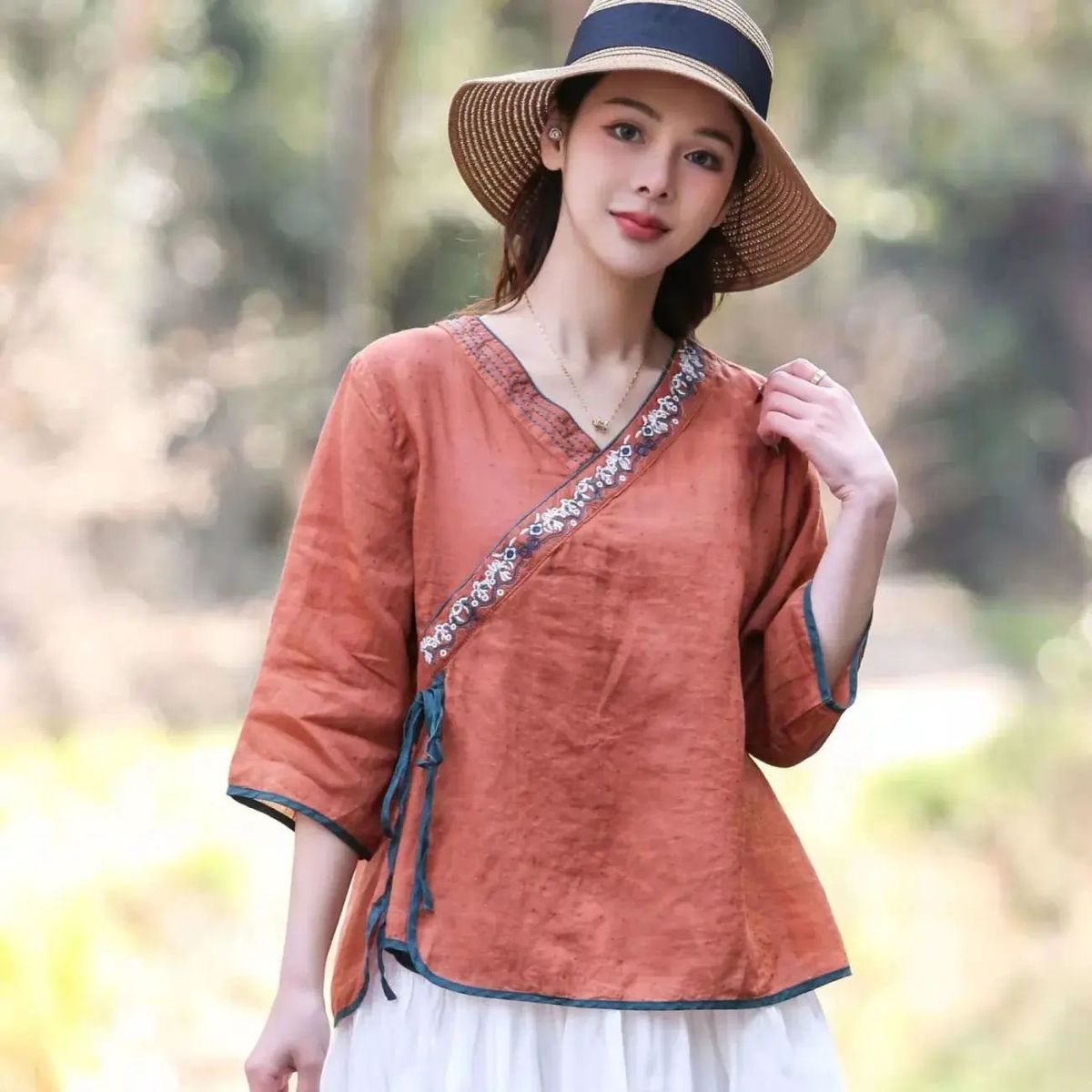 2026 Spring/Summer Cotton And Linen Women's Artistic Retro Seven-Calf-Sleeve Oblique-Collar Belted Embroidered V-Neck To_ecoleips.com