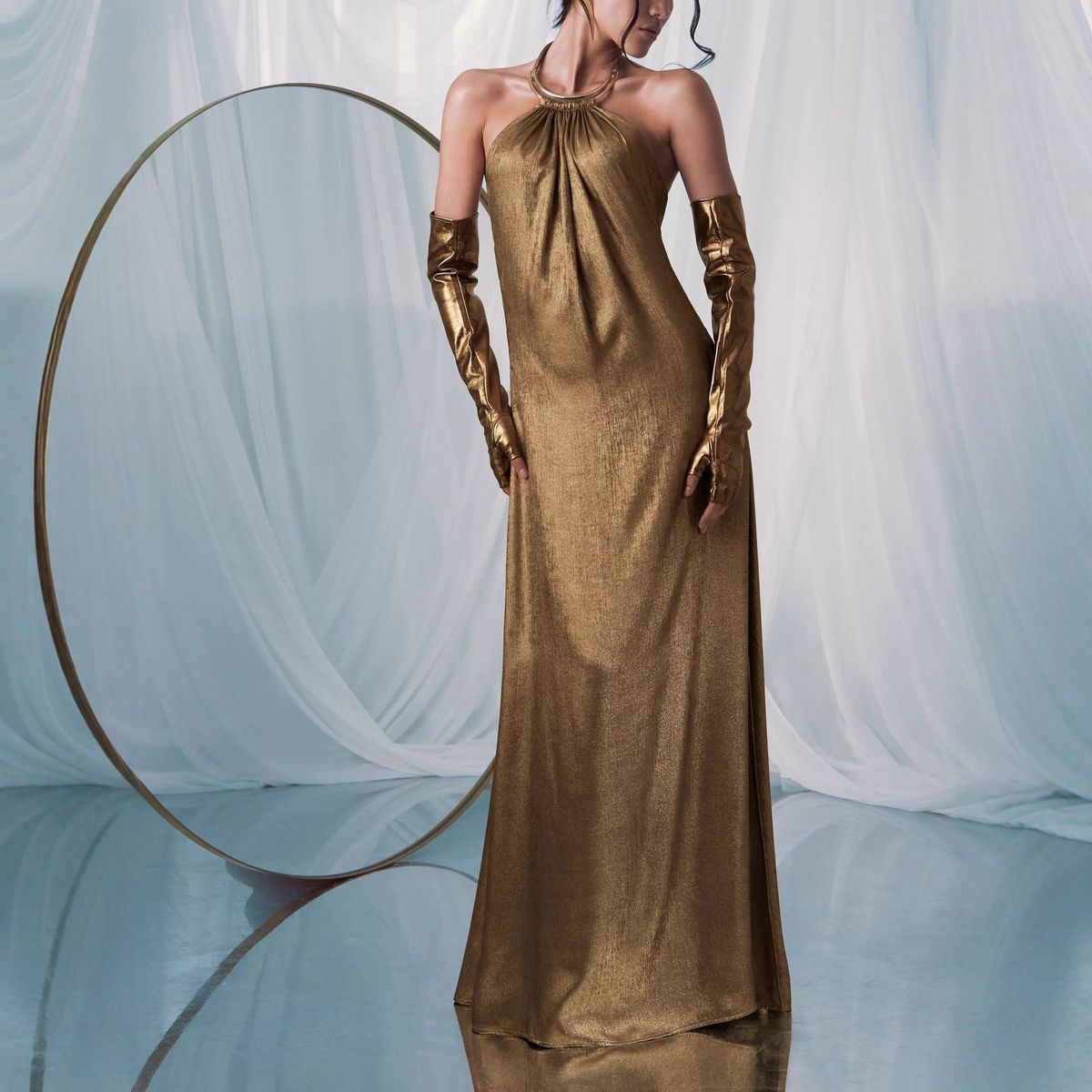Women's Clothing Gold Pleated Halter Neck Maxi Dress Style High End Design Sleeveless Off Shoulder Slit For Women_ecoleips.com